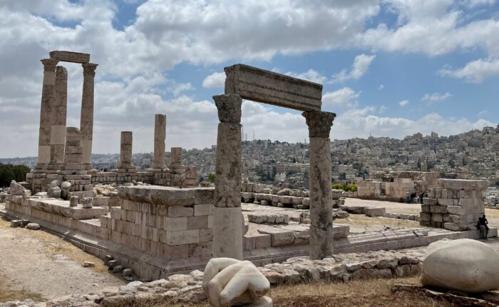 11Retraite yoga jordanie