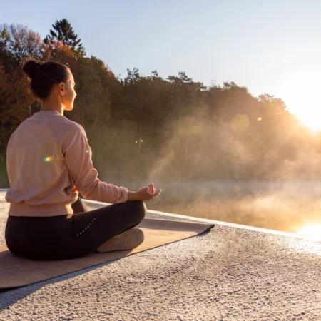 Comment choisir le tapis de yoga idéal pour votre voyage ?
