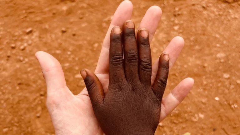 11Voyage humanitaire def vs voyage solidaire - Mood Goyave