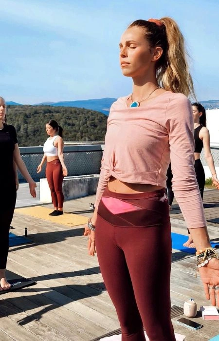 Retraite yoga à l&rsquo;étranger : les plus belles destinations pour pratiquer loin de chez soi